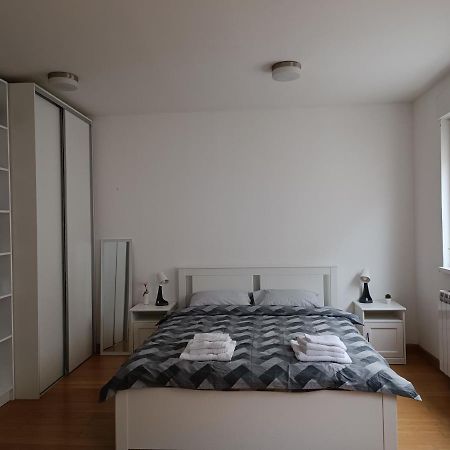 White Apartment 贝尔格莱德 外观 照片