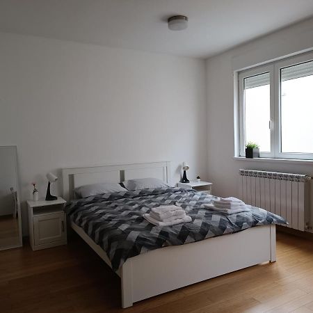 White Apartment 贝尔格莱德 外观 照片