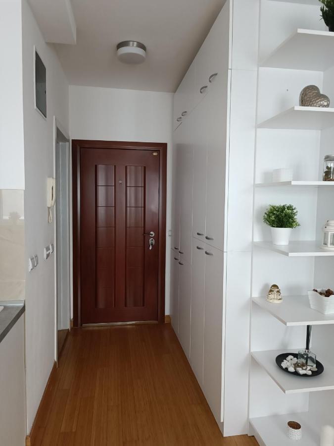 White Apartment 贝尔格莱德 外观 照片